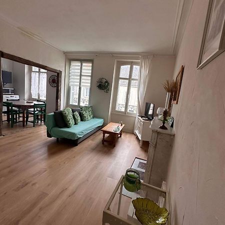 Le Compostelle Apartment Issoudun Luaran gambar