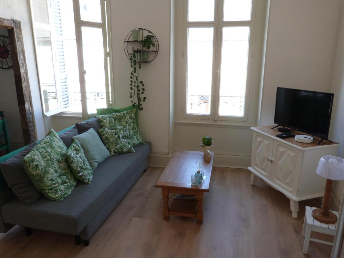 Le Compostelle Apartment Issoudun Luaran gambar