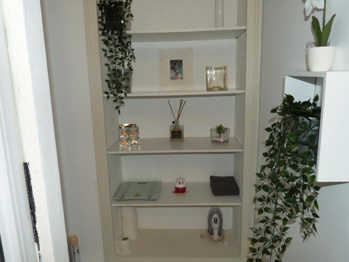 Le Compostelle Apartment Issoudun Luaran gambar